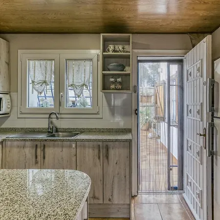 L'esquirol Casa Con Piscina Holiday home