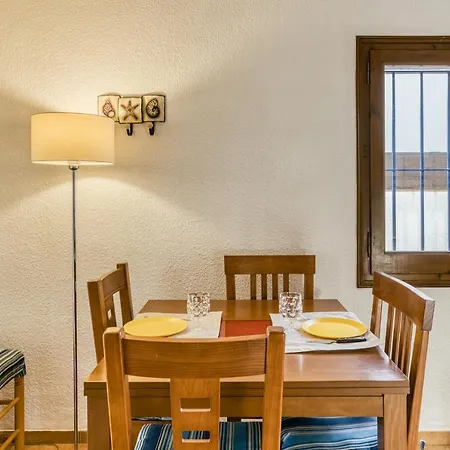 Holiday home L'esquirol Casa Con Piscina *