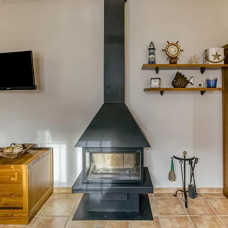 L'esquirol Casa Con Piscina