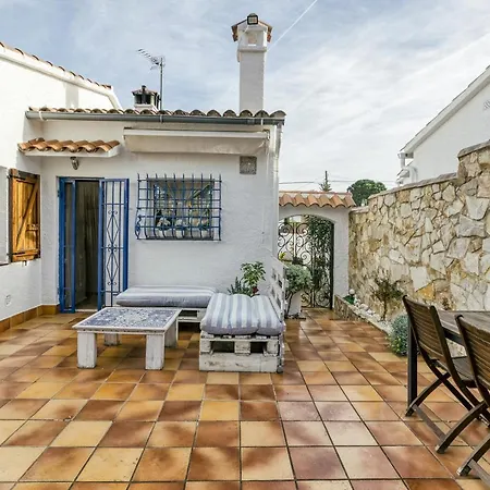 L'esquirol Casa Con Piscina Holiday home *