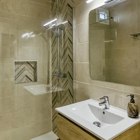 L'esquirol Casa Con Piscina *